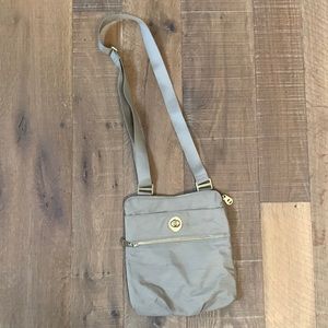 baggalini crossbody bag